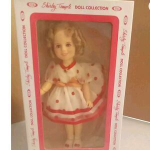 Vintage 1982 Ideal Toy Company "Shirley Temple doll. Collectors item